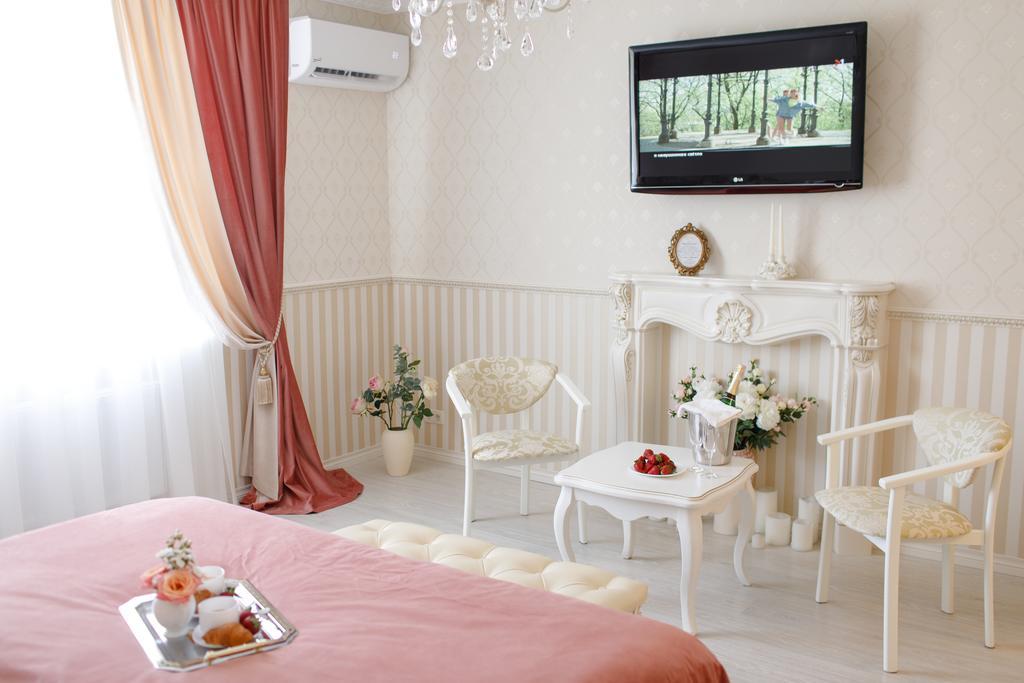Royal Suite Apartment With Jacuzzi Soumy Extérieur photo