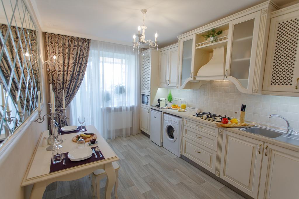 Royal Suite Apartment With Jacuzzi Soumy Extérieur photo